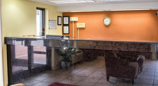 Econo Lodge, Buchen Sie Hotel Richmond Virginia