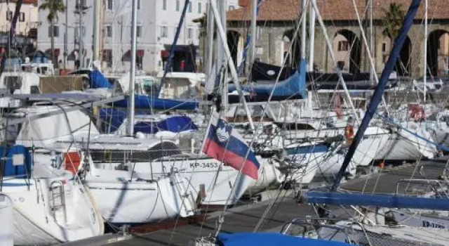 Loft and Palma Apartments, Buchen Sie Ferienwohnung Hotels in Slowenisch Istrien mit Parkplatz, Parkplätze