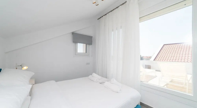 Номер Standard Дуплекс с 3 комнатами с балконом SLV Dionysos Apartment
