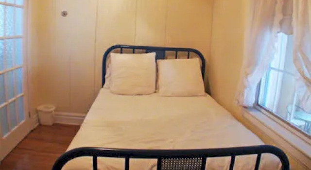 Les Ailes de Lyne, Book Hotel Venise-en-Quebec 