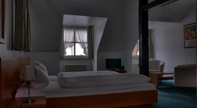 Hotel Alte Linden, Забронировать Отель Отели Альтена с завтраком, Завтраки