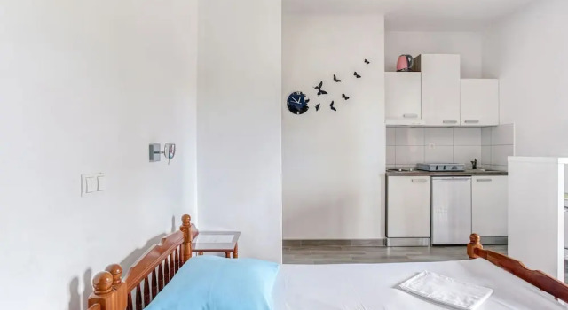 Simplistic Holiday Home in Sumartin near Sea Beach, Забронировать Отель Сумартин Брач