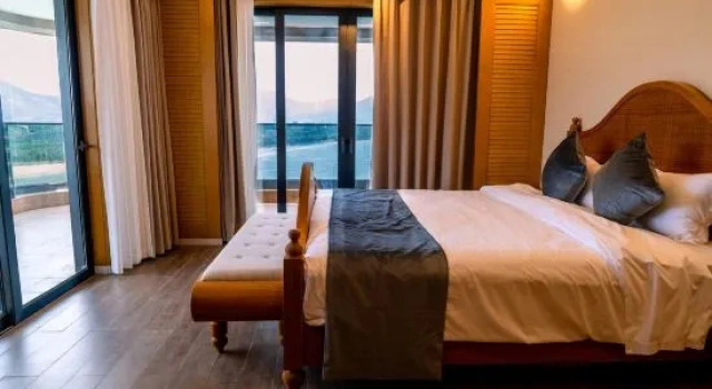 Люкс Deluxe с 3 комнатами Sparkling Legend  Apartment