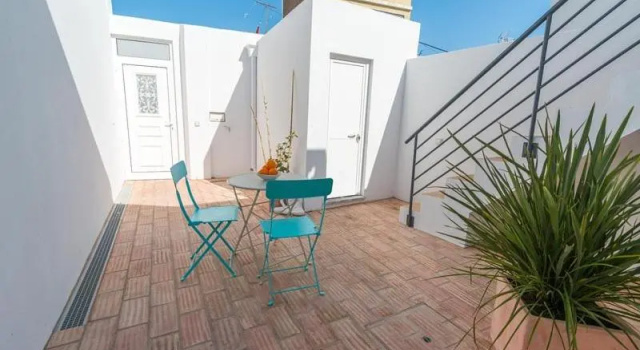 Коттедж Cozy Fuseta Townhouse With Terrace & Roof Solarium, 5min to Beach