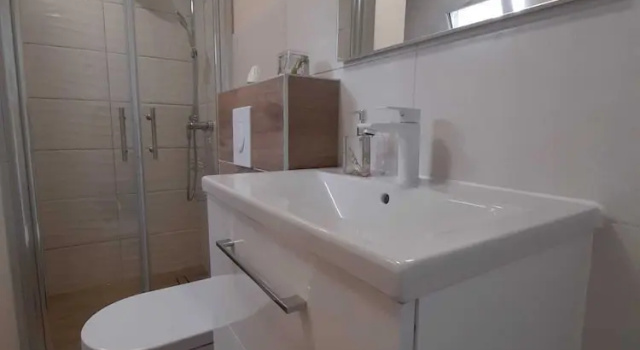Апартаменты с видом на внутренний двор Rooms & Apartment Lasta