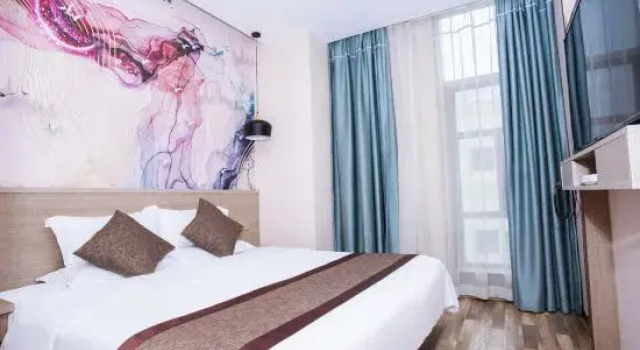 Люкс Deluxe Leiketai Theme Boutique Hotel (Feidong Pazhou Central Plaza)