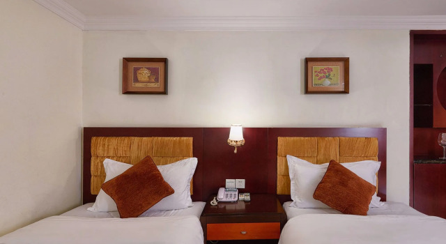Kaiserdom Hotel Guangzhou Hainan, Забронировать Отель Ли-Ван Гуанчжоу, рядом с Станция метро Changshou Lu