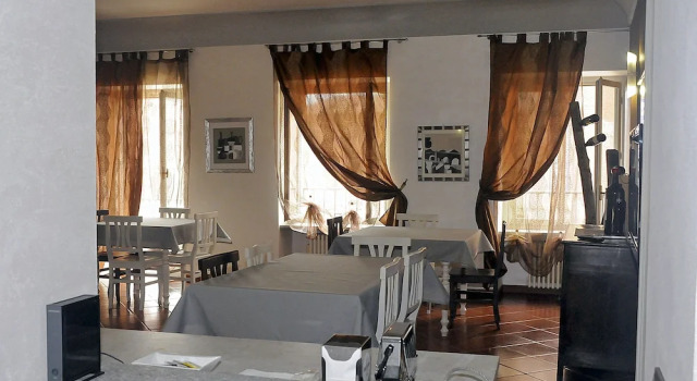 B&B Douce Maison, Varaa Bed and Breakfast 3 tähden hotellit kohteessa Piemonte, 3*