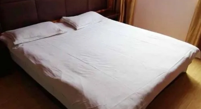 Xingrujia Hotel Wuhan Tuanjie Avenue(星如家宾馆（武汉徐东店）), Varaa Hotelli Hongshan District 
