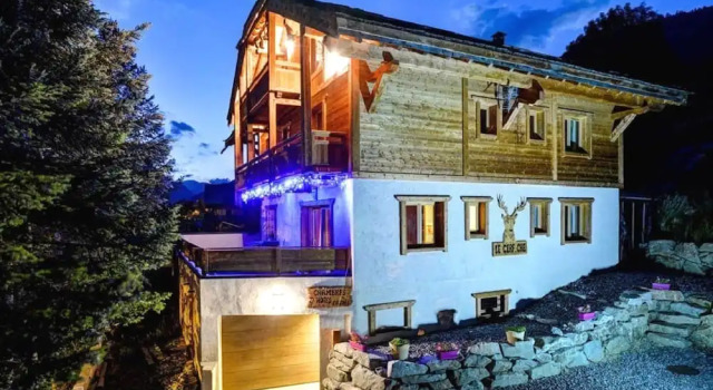 Chalet le Cerf Che, Забронировать Шале Виллы Ла-Саль-лез-Альп, Вилла