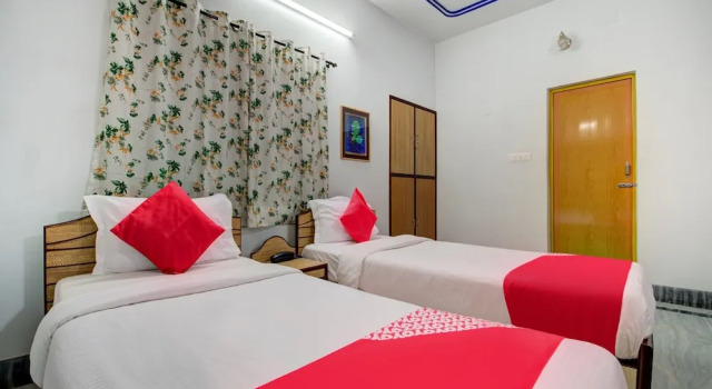 Номер Standard OYO 2872 Hotel City of Joy