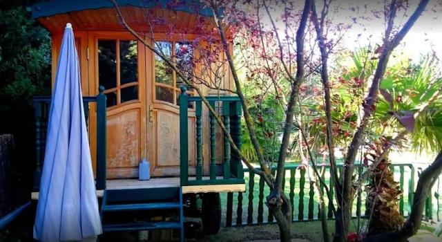 La roulotte des Alpilles Gypsy Chic