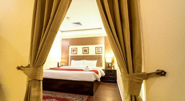 Люкс Hotel One Faisalabad
