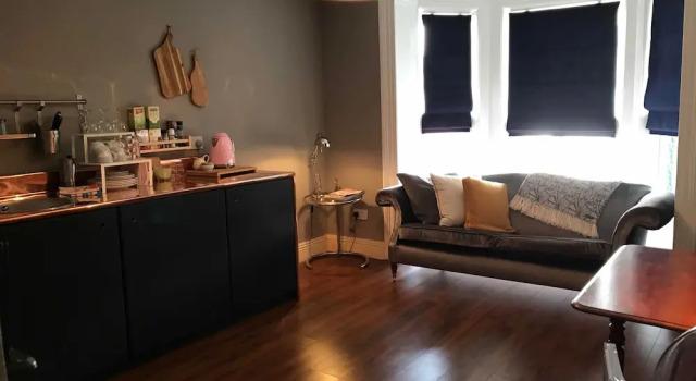 Апартаменты Claremount Apartments