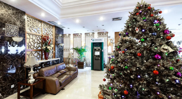Oriental Garden Hotel