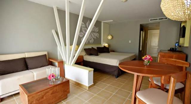 Двухместный номер Standard с балконом Memories Caribe Beach Resort - Adults Only  +16