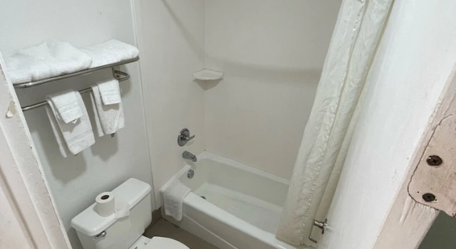 Двухместный номер Standard Super 8 by Wyndham San Marcos