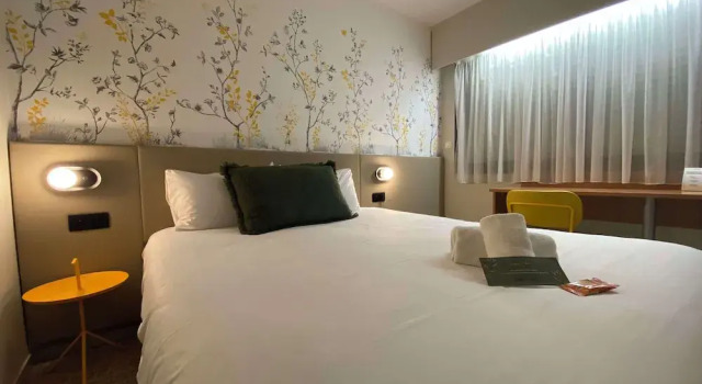 Номер Comfort The Originals City, Le Patio Hôtel, Cholet Nord