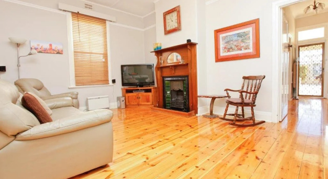 Emaroo Cottages Broken Hill