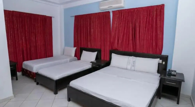 Трёхместный номер Standard Hotel OUM EL FADL
