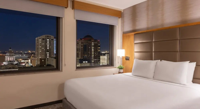 Двухместный номер Specialty Hyatt Place Houston Downtown