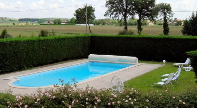 Chambres d'Hôtes La Vigneronne, Rezerwuj Hotel Senouillac Tarn