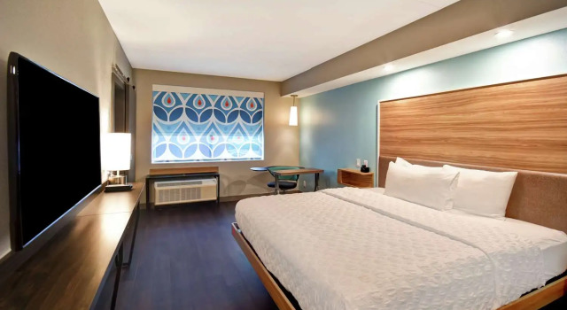 Люкс Tru by Hilton Pigeon Forge, TN