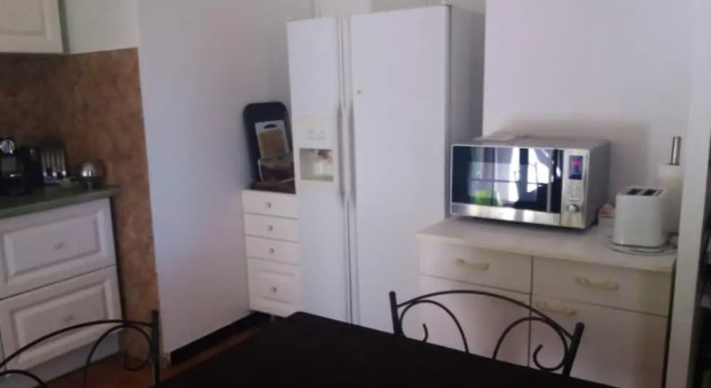 House With 3 Bedrooms in Ajaccio, With Wonderful Mountain View, Enclosed Garden and Wifi - 5 km From the Beach, Varaa Hotelli Ajaccio 