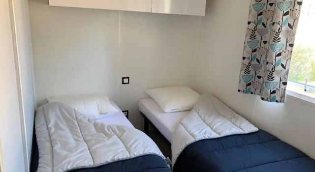 Mobilhome 4-6 personnes Pont Aven, Забронировать Отель Отели Finistère с парковкой, Парковка