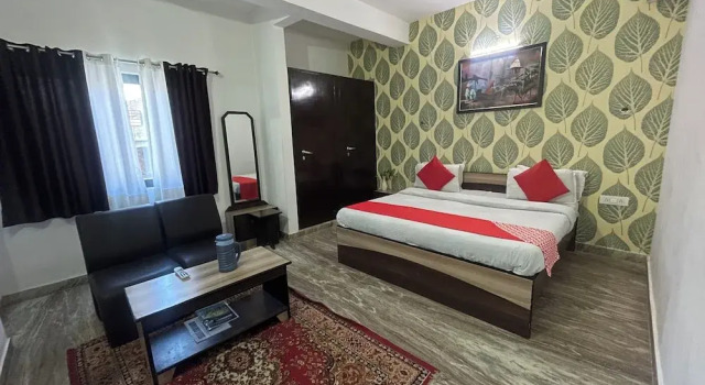Трёхместный семейный номер Standard Nahargarh Palace Hotel