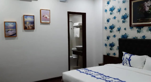 Двухместный номер Standard New Century Hotel