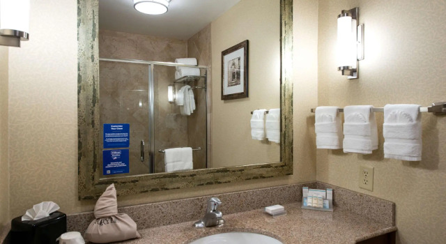 Двухместный номер Standard Hilton Garden Inn Denton