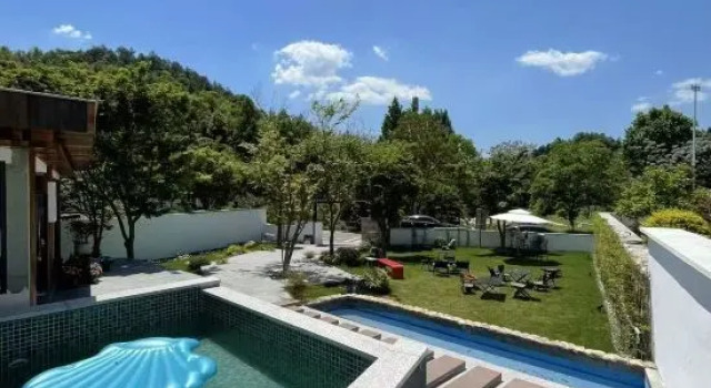 Anji Xixi Liannan Private Hot Spring Resort Bed and Breakfast, Забронировать Курортный отель Хучжоу Чжэцзян