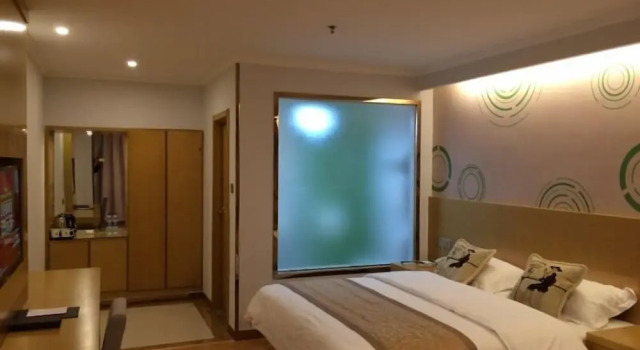 Номер Superior GreenTree Inn HuangShan Xiuning County Qiyun Moutain Hotel