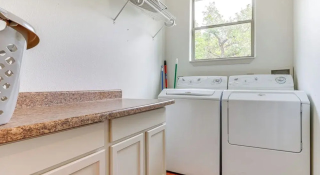 San Marcos Home w/ Fire Pit ~ 10 Mi to Downtown!
