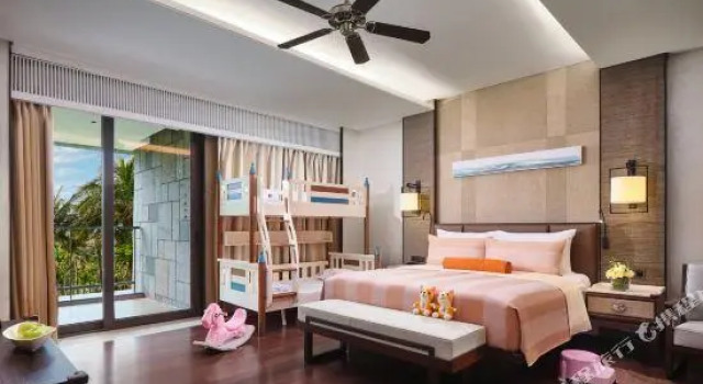 Семейный люкс Shenzhen Lavenna Resort
