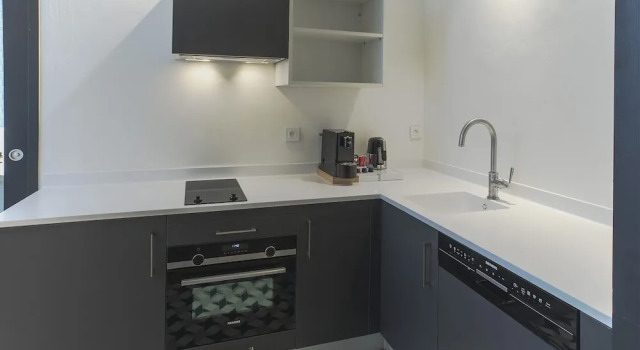Люкс Appart Hôtel - Hyper Centre - VILLA CÔTÉ PLATEAU - 3 Étoiles Certifiées