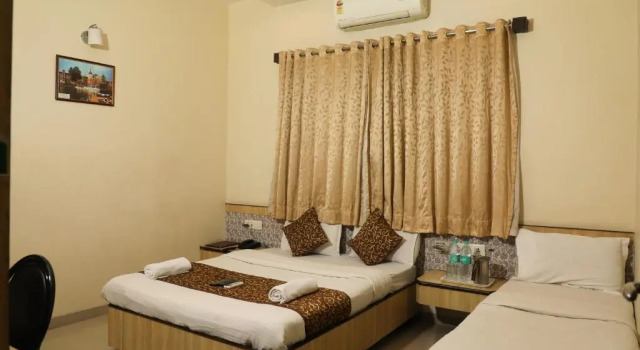 Номер Deluxe Hotel Sai Grand Castle Inn