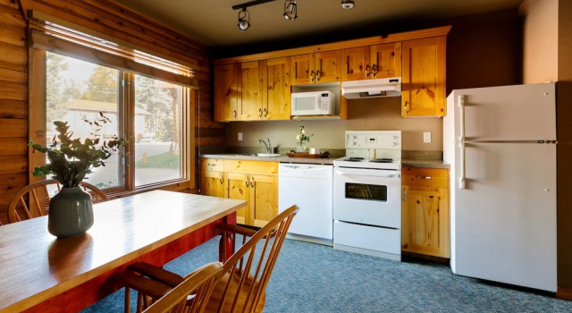 Четырёхместный люкс Miette Mountain Cabins
