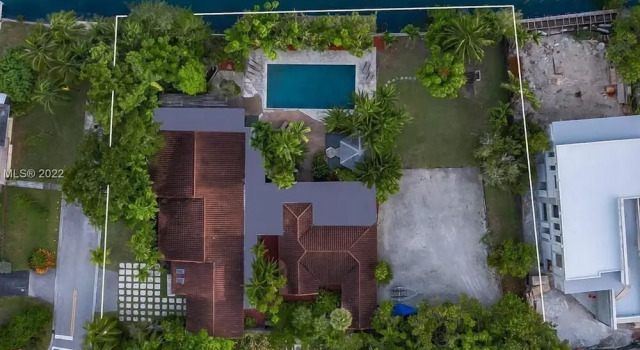 Villa North Palms - Luxury Villa, Varaa Villa Hotellit Miami Beach uima-altaalla, Uima-allas