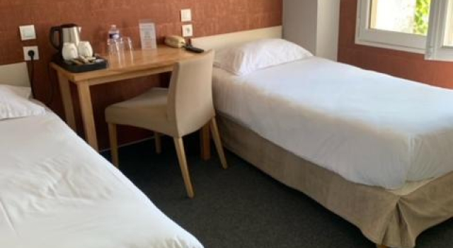 Одноместный номер Standard Logis Auberge De La Riviere