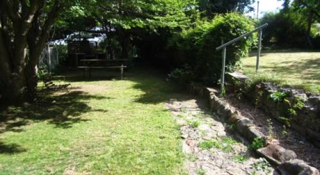 The Cecil Guesthouse