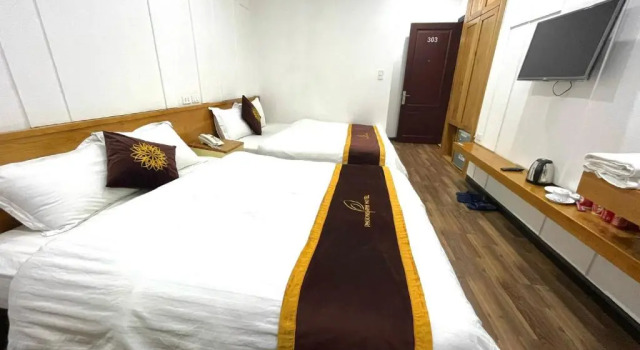 Четырёхместный номер Deluxe Phuong Anh Hotel