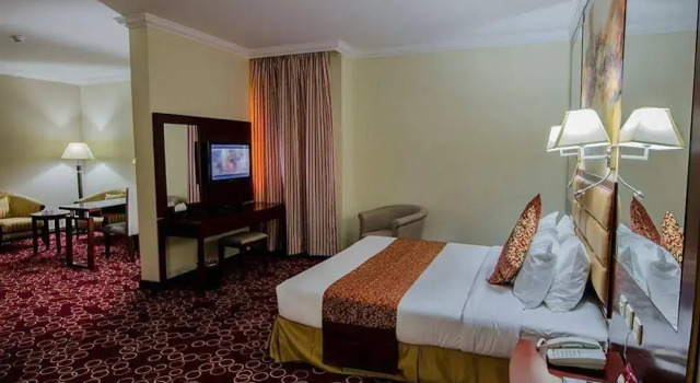 Orchid Al Mansour Hotel, Buchen Sie Hotel Hotels in Provinz Riad mit Pool, Schwimmbad