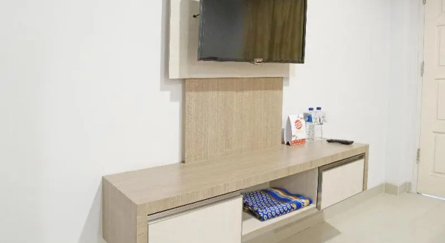 Номер Standard OYO 1649 Grya Lavinsa