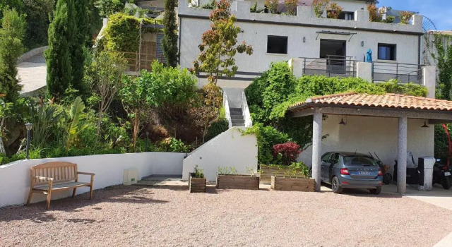 Апартаменты Appartement F2 avec terrasse de 35 m2 Bomorto - Porticcio