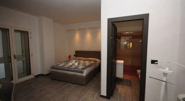 Трёхместный номер Classic с балконом Mistral Exclusive B&B