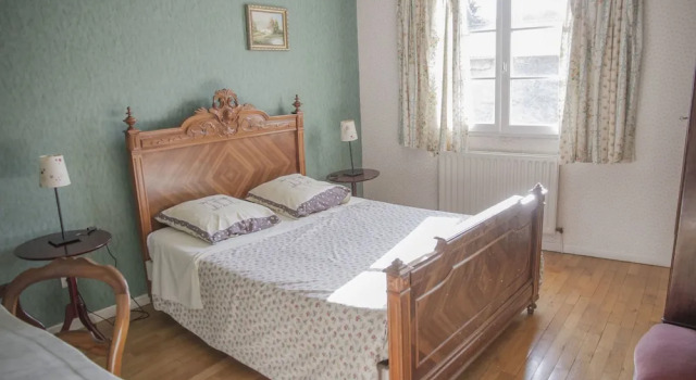 Chez Pierre, Book Hotel Remoncourt 