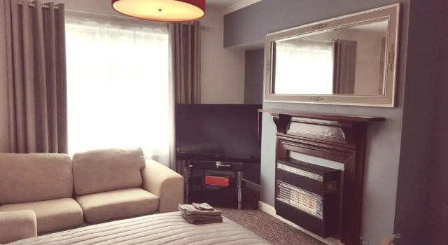Апартаменты Superior Dumfries Central apartment