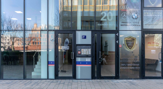 Spacious Apartment in Radnička Business Zone